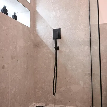 Tesla Luxury * Sarajevo